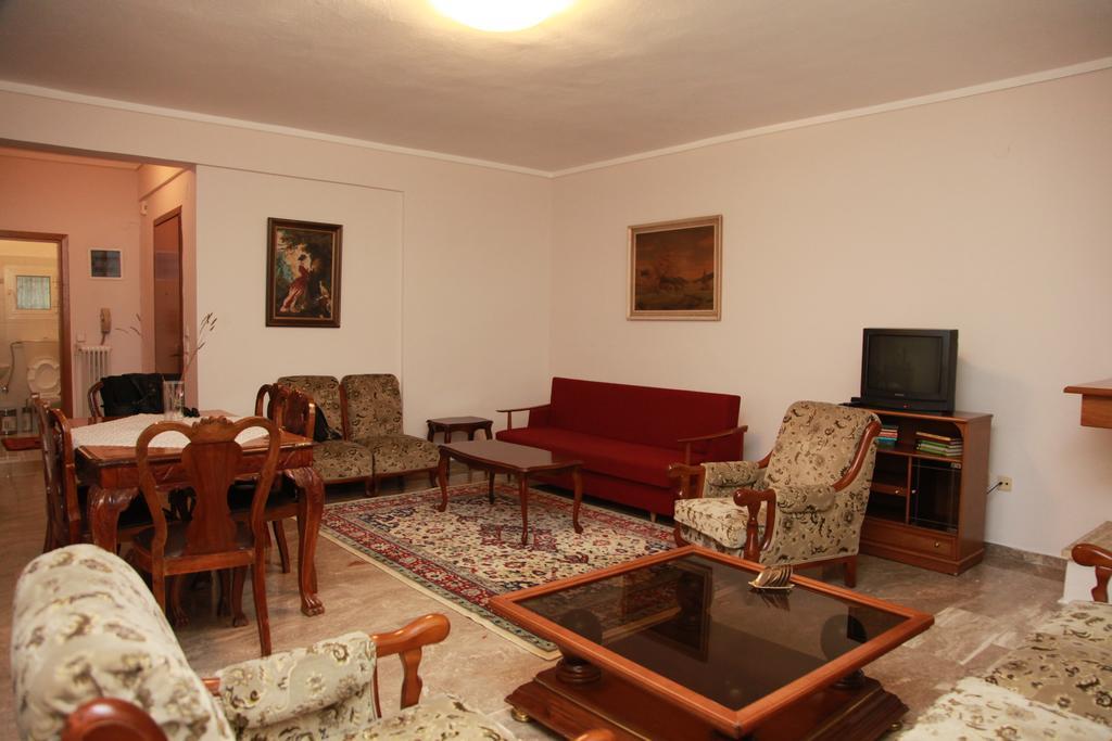 Apartment Nikos Thessaloníki Luaran gambar